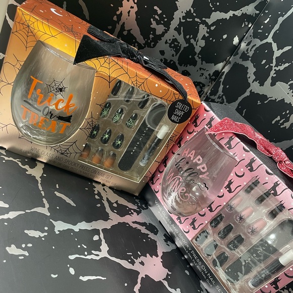 Paris Hilton Wine Glass and Spooky Press On Nail Set Orange and Black NEW in Box - Picture 8 of 8